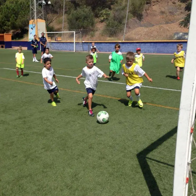 Campamento de Inglés y Fútbol en Marbella